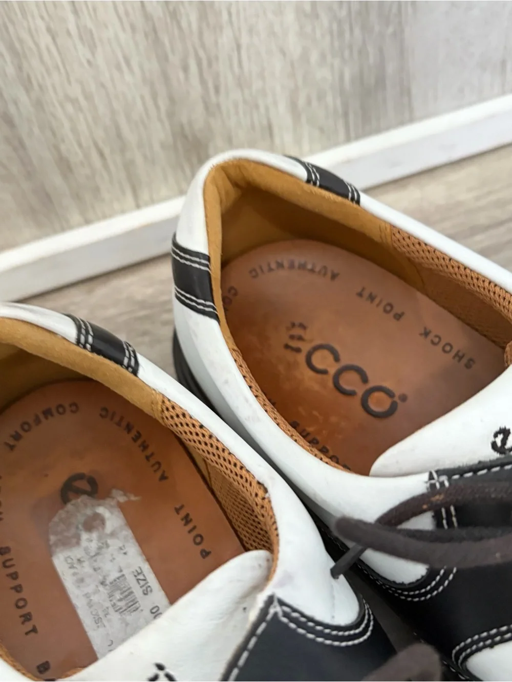 ECCO Golf Shoes White Black Leather Spikes Men's Size 46 - 12 -  12.5 Preppy